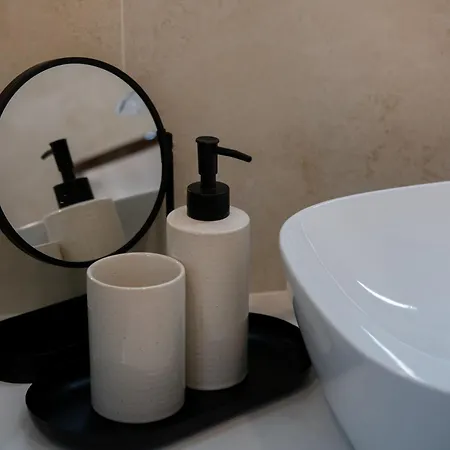 Castanea S Bazenom, Jacuzzijem, Saunom *