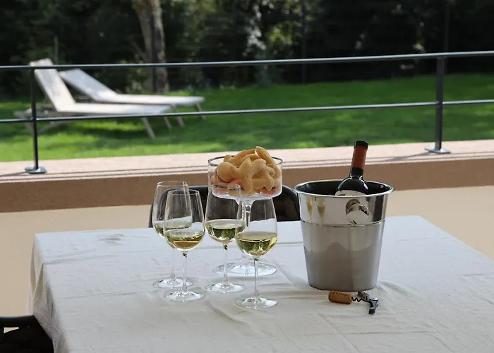 Castanea S Bazenom, Jacuzzijem, Saunom *