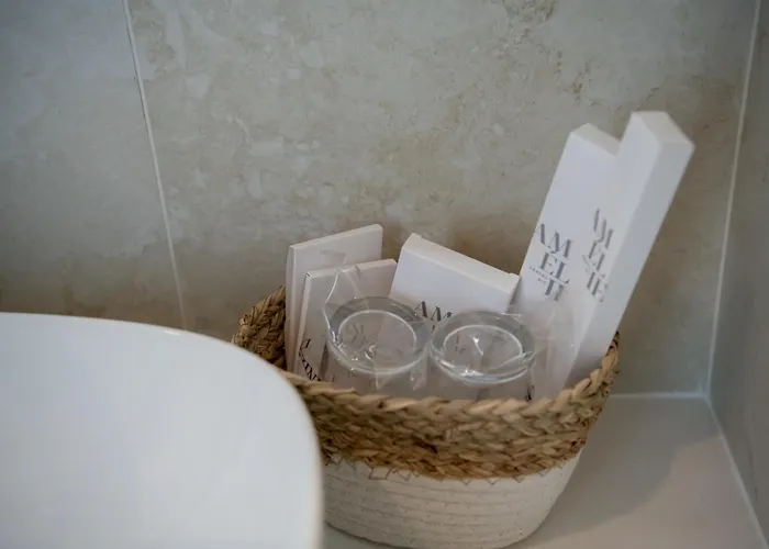 Vila Castanea S Bazenom, Jacuzzijem, Saunom *